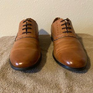 Oxford dress shoes